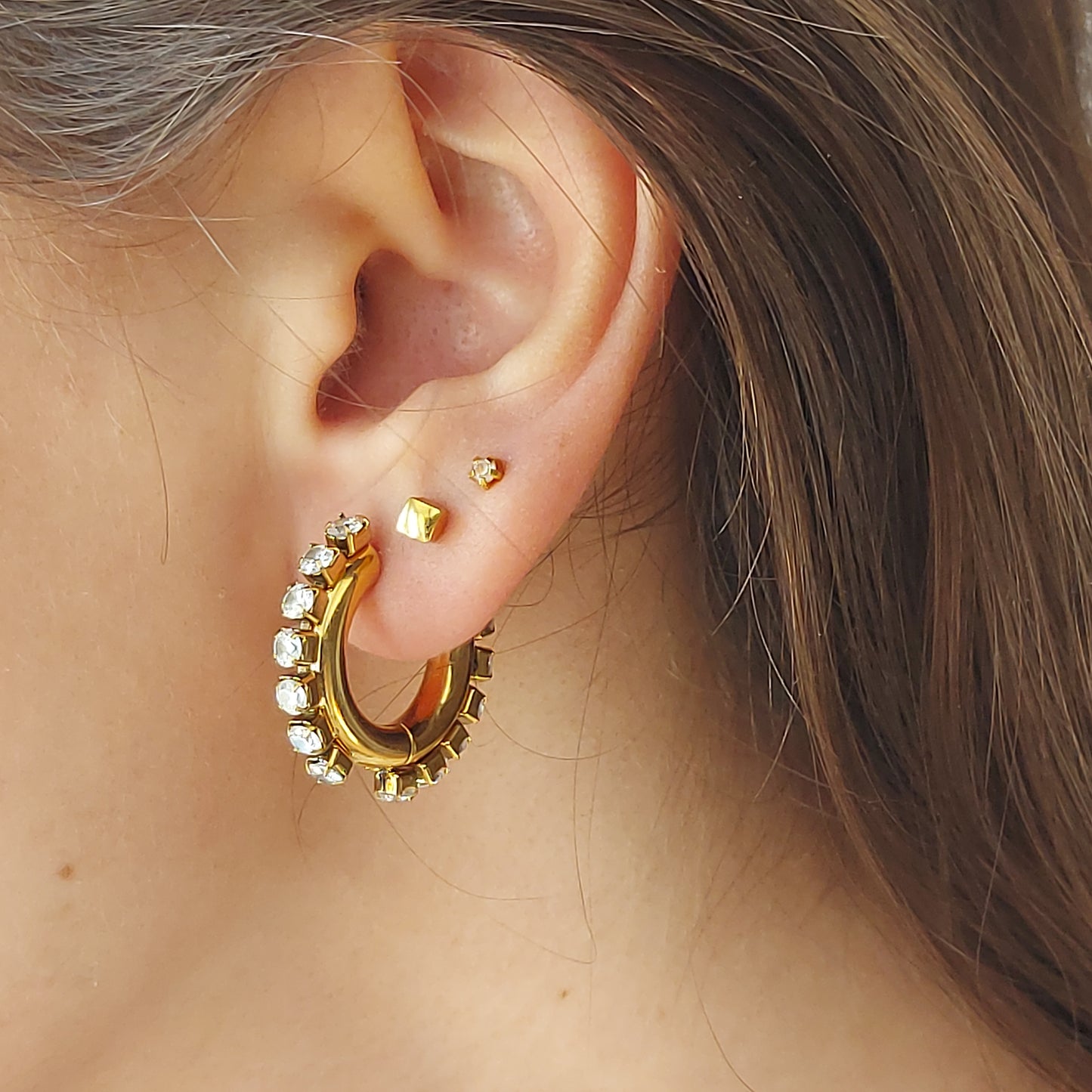 Lila Hoops