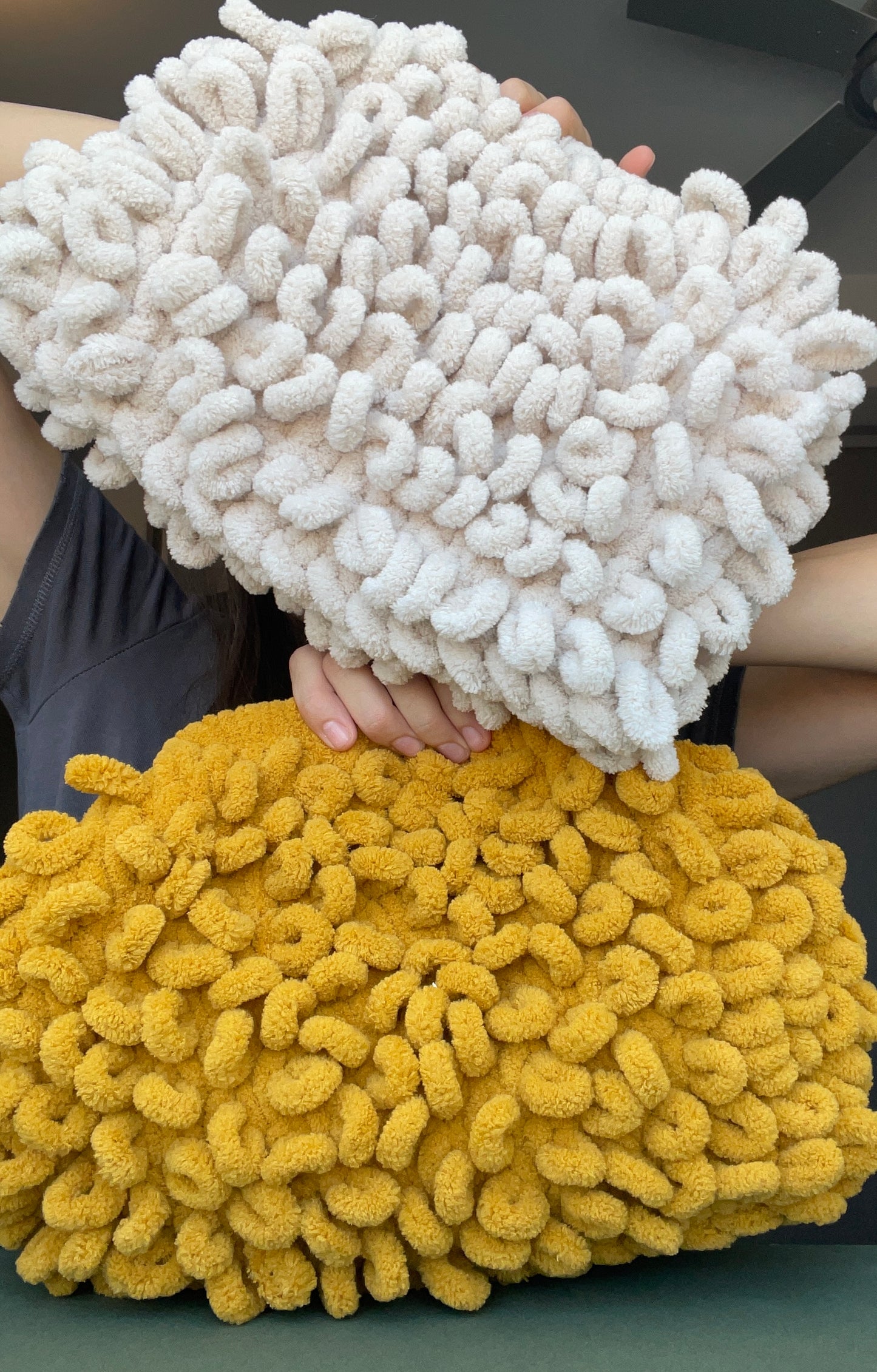 Puffy Bag Mustard