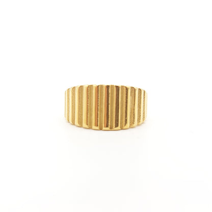 Thick Fluted Ring