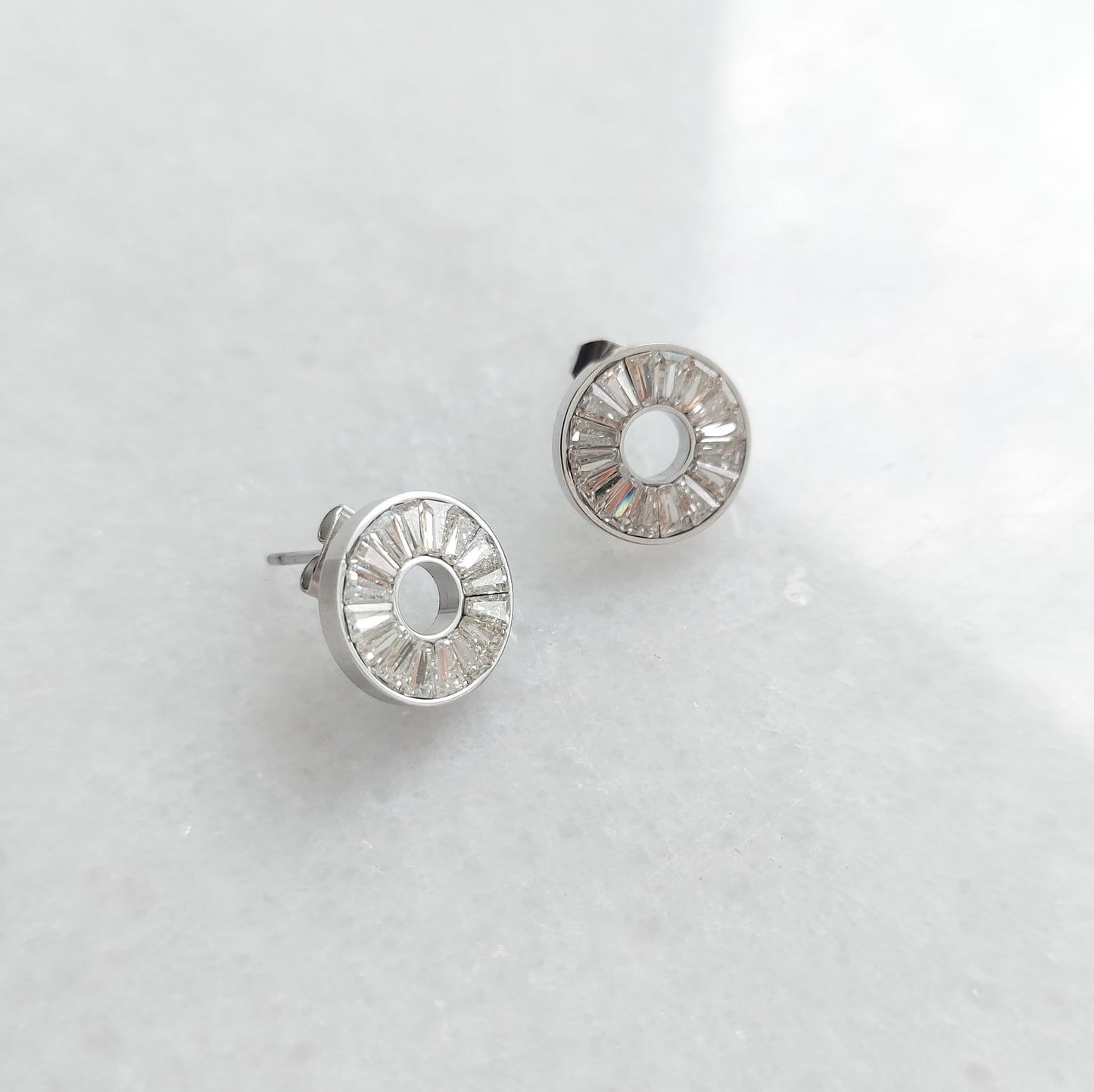 Round Zircon Earrings